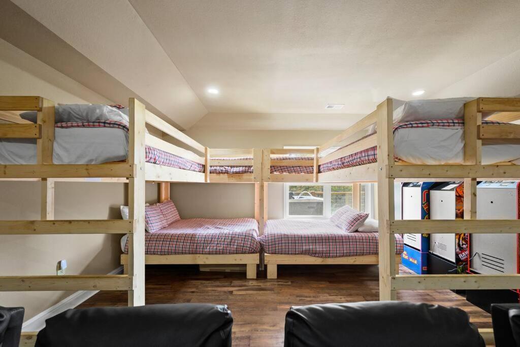 비둘기 포지 Crestview Estate 5 Acres-Heated Pool-5Min To Strip 빌라 외부 사진