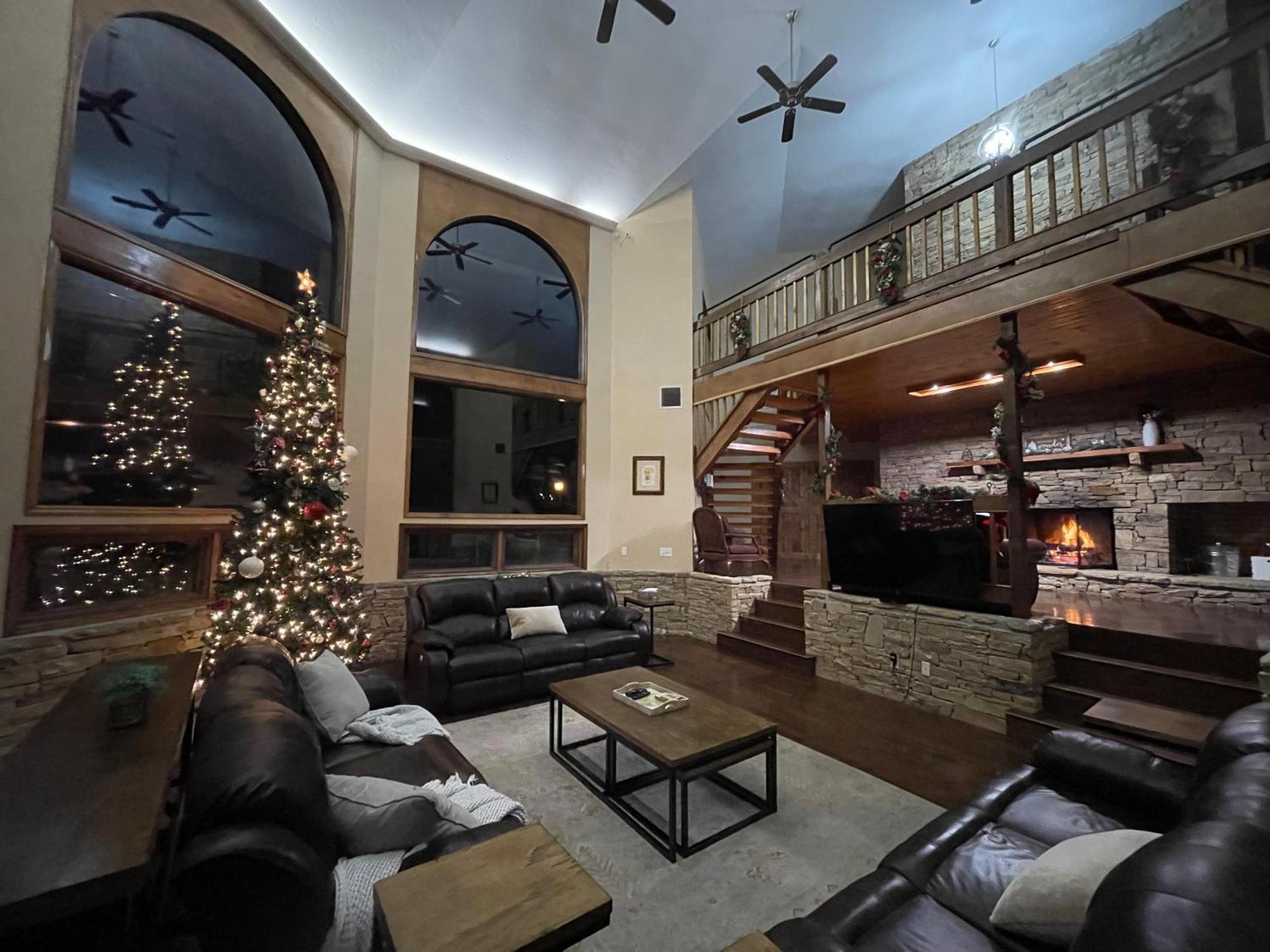 비둘기 포지 Crestview Estate 5 Acres-Heated Pool-5Min To Strip 빌라 외부 사진